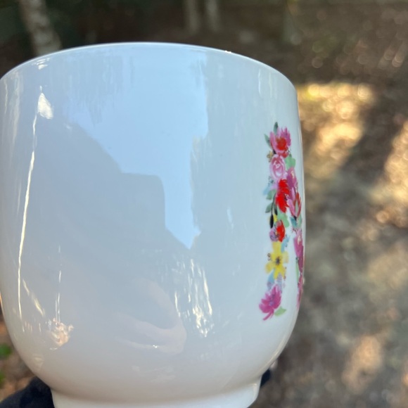 MODERN EXPRESSIONS Monogram M Green White Floral 17oz Ceramic Mug - Picture 7 of 7